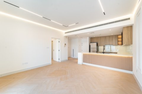 Apartament na sprzedaż w Dubai, ZEA 1 sypialnia, 71 mkw., nr 707790 - zdjęcie 5