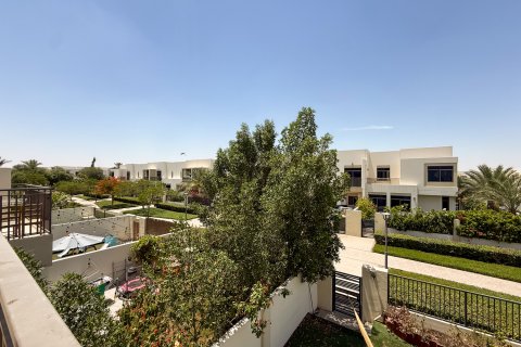 تاون هاوس للإيجار في Town Square، دبي، الإمارات العربية المتحدة 4 غرفة نوم ، 268.21 متر مربع ، رقم 750539 - صورة 16