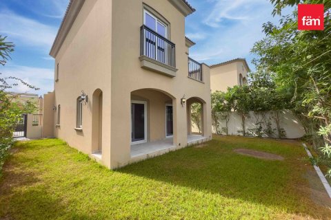 Villa zum Verkauf in Dubai, VAE 3 Schlafzimmer, 325 m2 Nr. 638279 - Foto 1