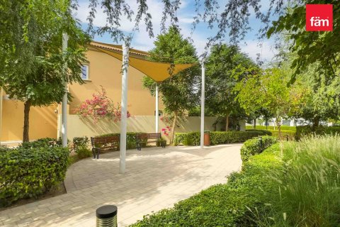 Villa zum Verkauf in Dubai, VAE 3 Schlafzimmer, 325 m2 Nr. 638279 - Foto 30