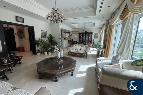 Villa sa Al Furjan, Dubai, UAE 4 silid-tulugan, 455 sq.m. № 671100 - larawan 3