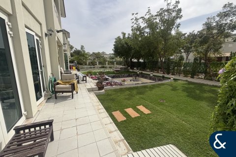 Villa sa Al Furjan, Dubai, UAE 4 silid-tulugan, 455 sq.m. № 671100 - larawan 18