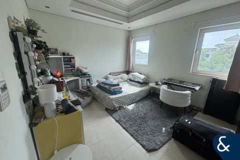 Villa sa Al Furjan, Dubai, UAE 4 silid-tulugan, 455 sq.m. № 671100 - larawan 13