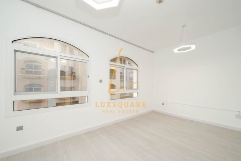 Vila v Jumeirah Village Circle, Dubai, SAE 3 ložnice, 142 m² Č.: 741548 - fotografie 16