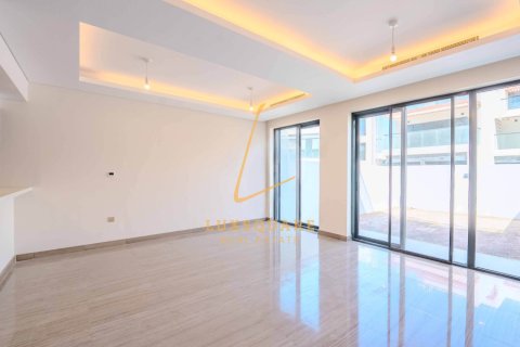 Rumah bandar di DAMAC Hills (Akoya by DAMAC), Dubai, UAE 5 bilik tidur, 172 meter persegi № 741549 - foto 20