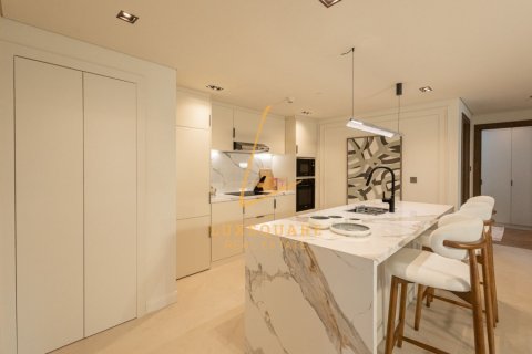 Lägenhet till försäljning i Downtown Dubai (Downtown Burj Dubai), Dubai, UAE 1 sovrum, 115 kvm Nr. 741551 - fotografi 12