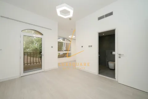 Jumeirah Village Circle, Dubai, संयुक्त अरब अमीरात में विला, 3 बेडरूम, 142 वर्ग मीटर, संख्या 741550 - फ़ोटो 11