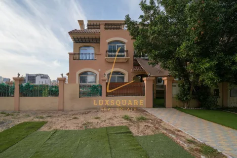 Vilă în Jumeirah Village Circle, Dubai, EAU 3 dormitoare, 142 mp.  №741550