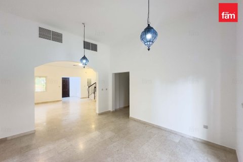 Vila v Dubai, SAE 5 spální, 561.6 m2 č. 652097 - Fotografia 6