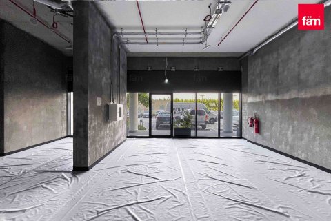 Снять в аренду магазин в Дубай, ОАЭ 81м2, № 652096 - фото 3