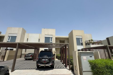 Lakás itt: Dubai South (Dubai World Central), Dubai, EAE, 2 hálószoba, 112 m², azonosító: 719296