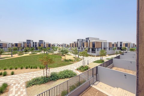 Rijtjeshuis te huur in Mudon, Dubai, VAE 4 slaapkamers, 444 vr.m., nr 703328 - foto 25