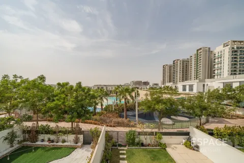 Radhus till försäljning i Al Furjan, Dubai, UAE 3 sovrum, 261 kvm Nr. 649674 - fotografi 1