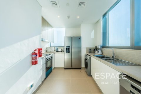 Dubai Marina, UAE의 판매용 아파트 침실 2개, 104제곱미터 번호 649676 - 사진 10