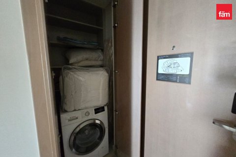 Lägenhet uthyres i Business Bay, Dubai, UAE 1 sovrum, 98 kvm Nr. 647950 - fotografi 15