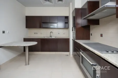 Apartmen di Palm Jumeirah, Dubai, UAE 3 bilik tidur, 222 meter persegi № 738325 - foto 7