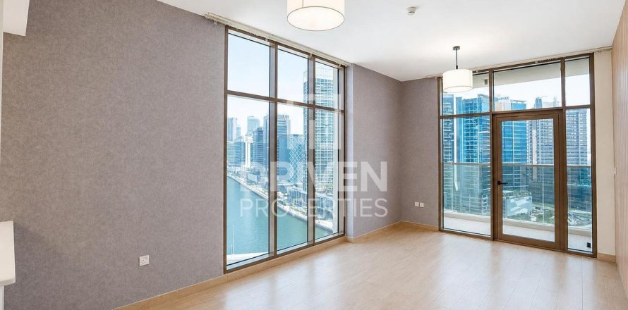 Huoneisto Business Bay, Dubai, Arabiemiraatit 2 makuuhuonetta, 114.08 m2 № 746789