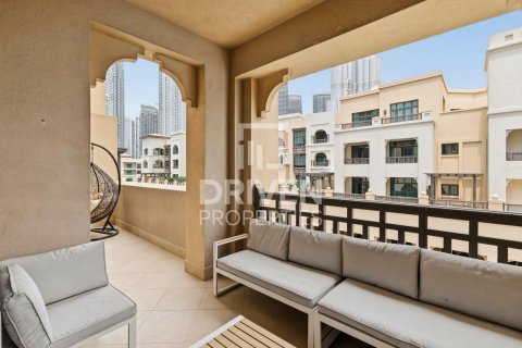 Apartamento para arrendamento em Downtown Dubai (Downtown Burj Dubai), Dubai, EAU 1 quarto, 107.86 m2 № 746793 - foto 16