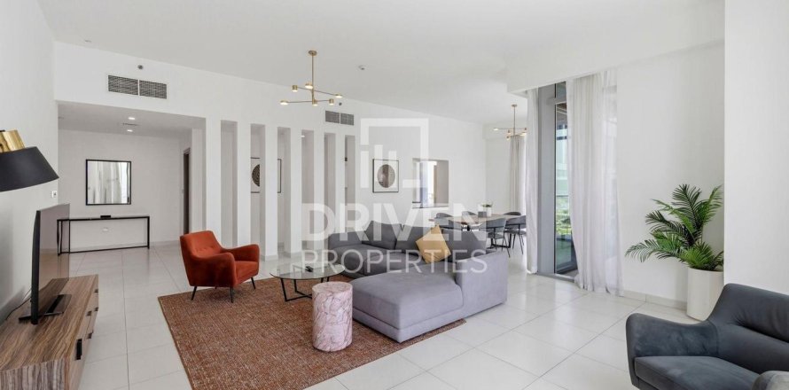 Lägenhet i Al Satwa, Dubai, UAE 3 sovrum, 222.97 kvm Nr. 746788