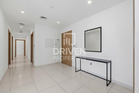 Lägenhet uthyres i Al Satwa, Dubai, UAE 3 sovrum, 222.97 kvm Nr. 746788 - fotografi 11