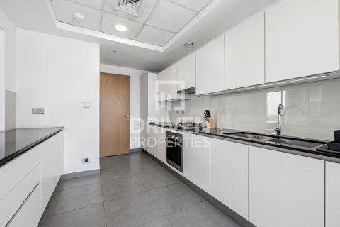 Lägenhet uthyres i Al Satwa, Dubai, UAE 3 sovrum, 222.97 kvm Nr. 746788 - fotografi 9