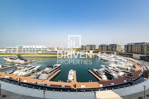 Apartamento en venta en Jumeirah, Dubai, EAU 2 dormitorios, 208.57 m2 № 741882 - foto 15
