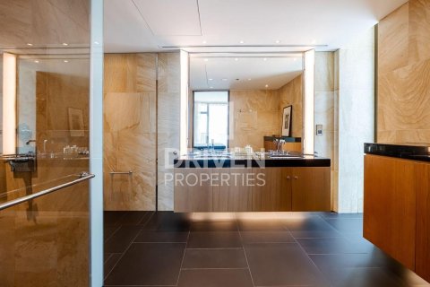Apartamento en venta en Jumeirah, Dubai, EAU 3 dormitorios, 244.33 m2 № 741903 - foto 10