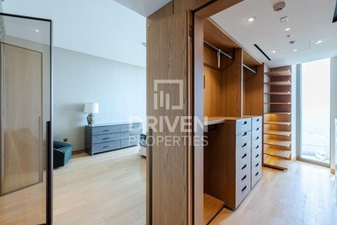 Apartamento en venta en Jumeirah, Dubai, EAU 3 dormitorios, 244.33 m2 № 741903 - foto 21