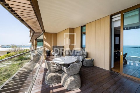 Apartamento en venta en Jumeirah, Dubai, EAU 3 dormitorios, 244.33 m2 № 741903 - foto 19