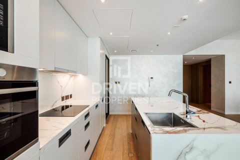 Apartament në Jumeirah, Dubai, Emiratet e Bashkuara Arabe 3 dhoma gjumi, 250.65 m2. № 741883 - Foto 19