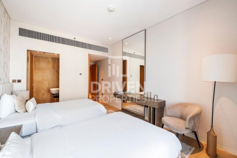 Apartament në Jumeirah, Dubai, Emiratet e Bashkuara Arabe 3 dhoma gjumi, 250.65 m2. № 741883 - Foto 8