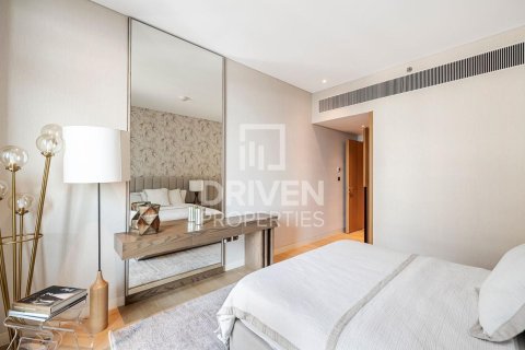 Apartament në Jumeirah, Dubai, Emiratet e Bashkuara Arabe 3 dhoma gjumi, 250.65 m2. № 741883 - Foto 10