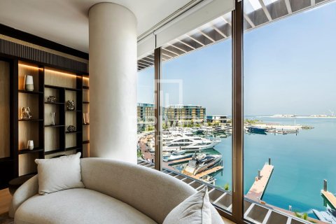 Apartament në Jumeirah, Dubai, Emiratet e Bashkuara Arabe 3 dhoma gjumi, 250.65 m2. № 741883 - Foto 17