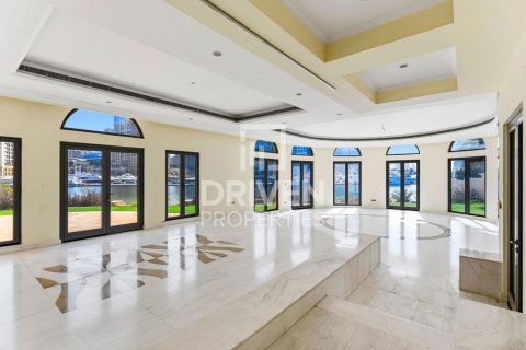 Palm Jumeirah、Dubai、UAE にあるヴィラ販売中 6ベッドルーム、1245.37 m2、No741901 - 写真 7