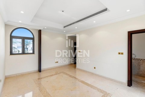 Palm Jumeirah、Dubai、UAE にあるヴィラ販売中 6ベッドルーム、1245.37 m2、No741901 - 写真 11