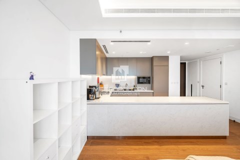 Appartement te koop in Jumeirah Lake Towers, Dubai, VAE 1 slaapkamer, 74 vr.m., nr 664416 - foto 6