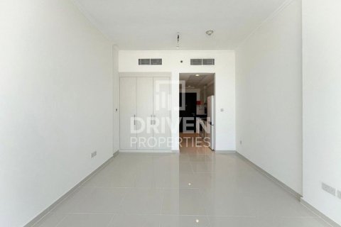 Apartment til salg i DAMAC Hills (Akoya by DAMAC), Dubai, UAE 1 værelse, 37.63 kvm № 742396 - foto 4