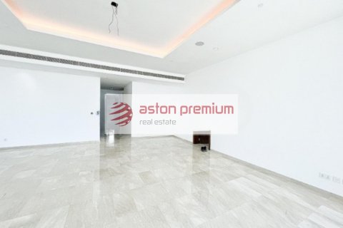 Apartmen di Palm Jumeirah, Dubai, UAE 3 bilik tidur, 212 meter persegi № 680395 - foto 3