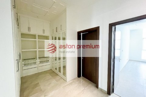 Apartmen di Palm Jumeirah, Dubai, UAE 3 bilik tidur, 212 meter persegi № 680395 - foto 11