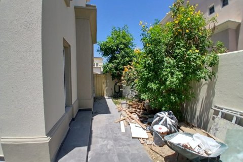 Vila v The Springs, Dubai, SAE 3 spálne, 208.66 m2 č. 733527 - Fotografia 16