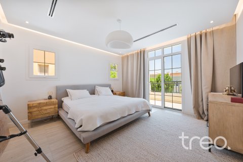 Villa sa Arabian Ranches, Dubai, UAE 3 silid-tulugan, 213.03 sq.m. № 733512 - larawan 15