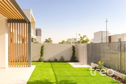 Villa til leje i Arabian Ranches 3, Dubai, UAE 4 soveværelser, 431.16 kvm № 733529 - foto 9