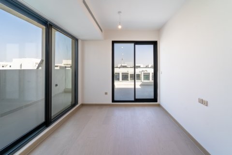 Kuća u nizu u gradu Dubai, UAE 4 spavaće sobe, 147 m2 Br. 696056 - Slika 12