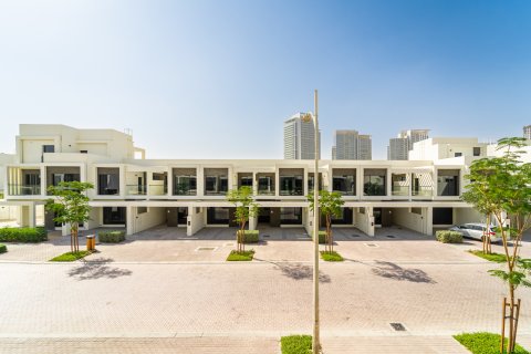 Kuća u nizu u gradu Dubai, UAE 4 spavaće sobe, 147 m2 Br. 696056 - Slika 14