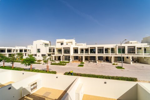 Kuća u nizu u gradu Dubai, UAE 4 spavaće sobe, 147 m2 Br. 696056 - Slika 13