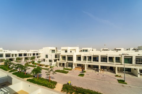 Kuća u nizu u gradu Dubai, UAE 4 spavaće sobe, 147 m2 Br. 696056 - Slika 19