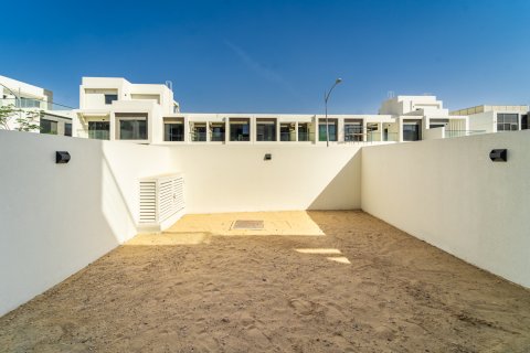Kuća u nizu u gradu Dubai, UAE 4 spavaće sobe, 147 m2 Br. 696056 - Slika 22