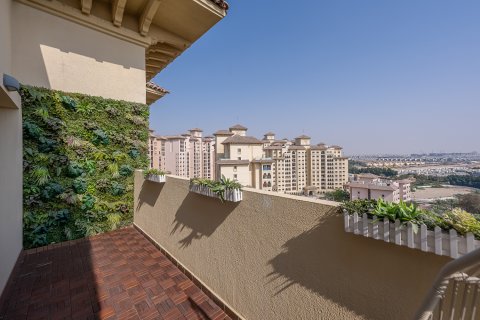 Apartment sa Jumeirah Golf Estates, Dubai, UAE 4 silid-tulugan, 217.41 sq.m. № 750580 - larawan 15
