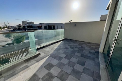 Townhouse til leje i Al Furjan, Dubai, UAE 3 soveværelser, 147.93 kvm № 750581 - foto 14