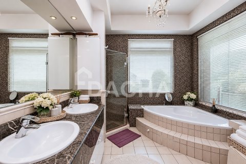 Villa itt: Jumeirah Islands, Dubai, EAE, 5 hálószoba, 674 m², azonosító: 763102 - fénykép 24
